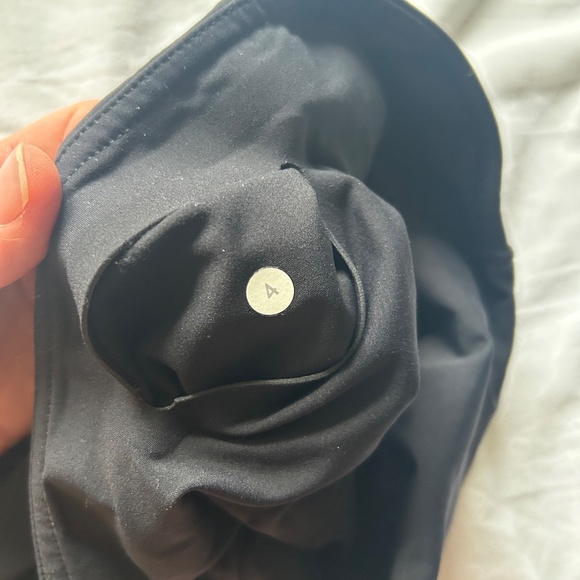 Lululemon nulux leggings size 4 - Picture 6 of 6